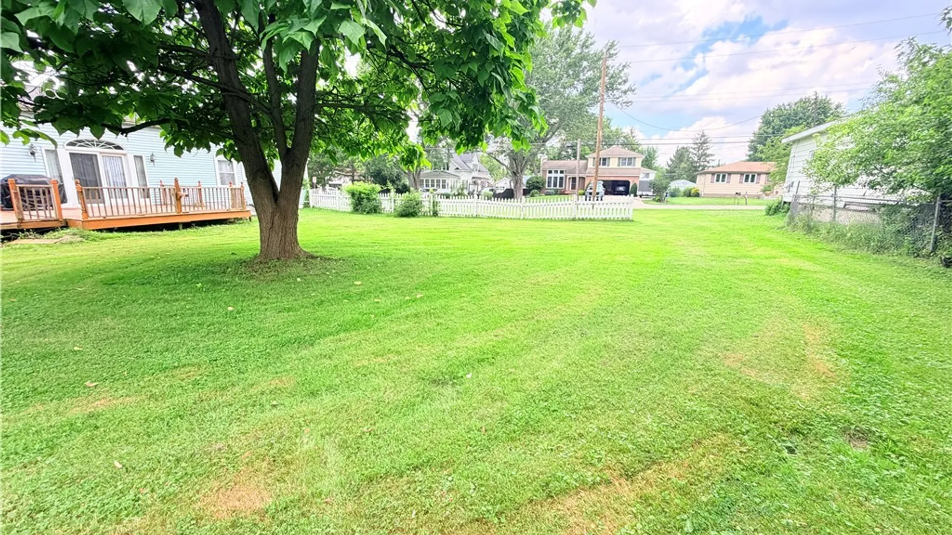 Property at 5113 Thurston Avenue, Hamburg, NY 14219 22
