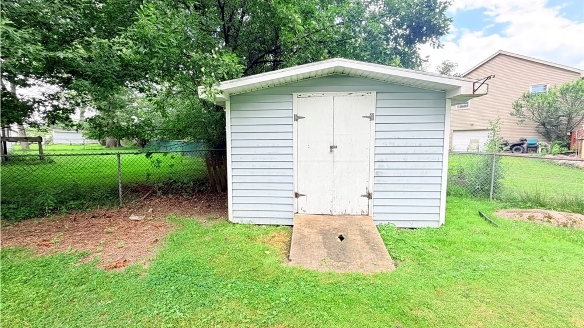Property at 5113 Thurston Avenue, Hamburg, NY 14219 27