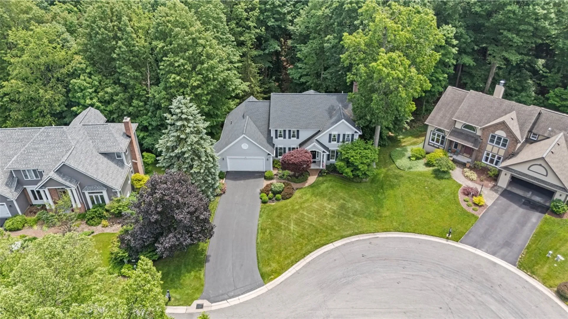 Property at 33 Chablis Drive, Perinton, NY 14450 4