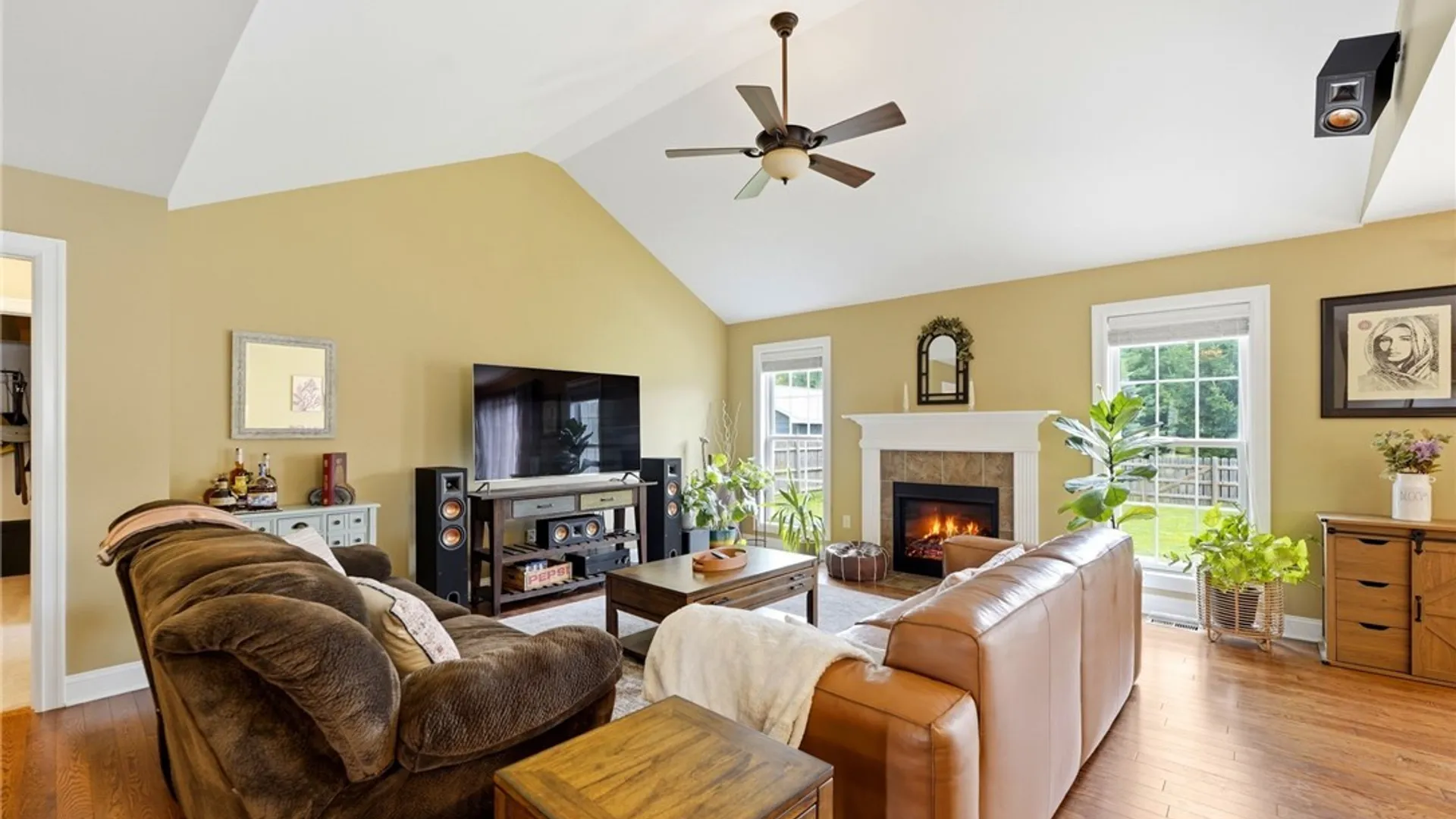 Property at 489 Campbell Boulevard, Amherst, NY 14068 5