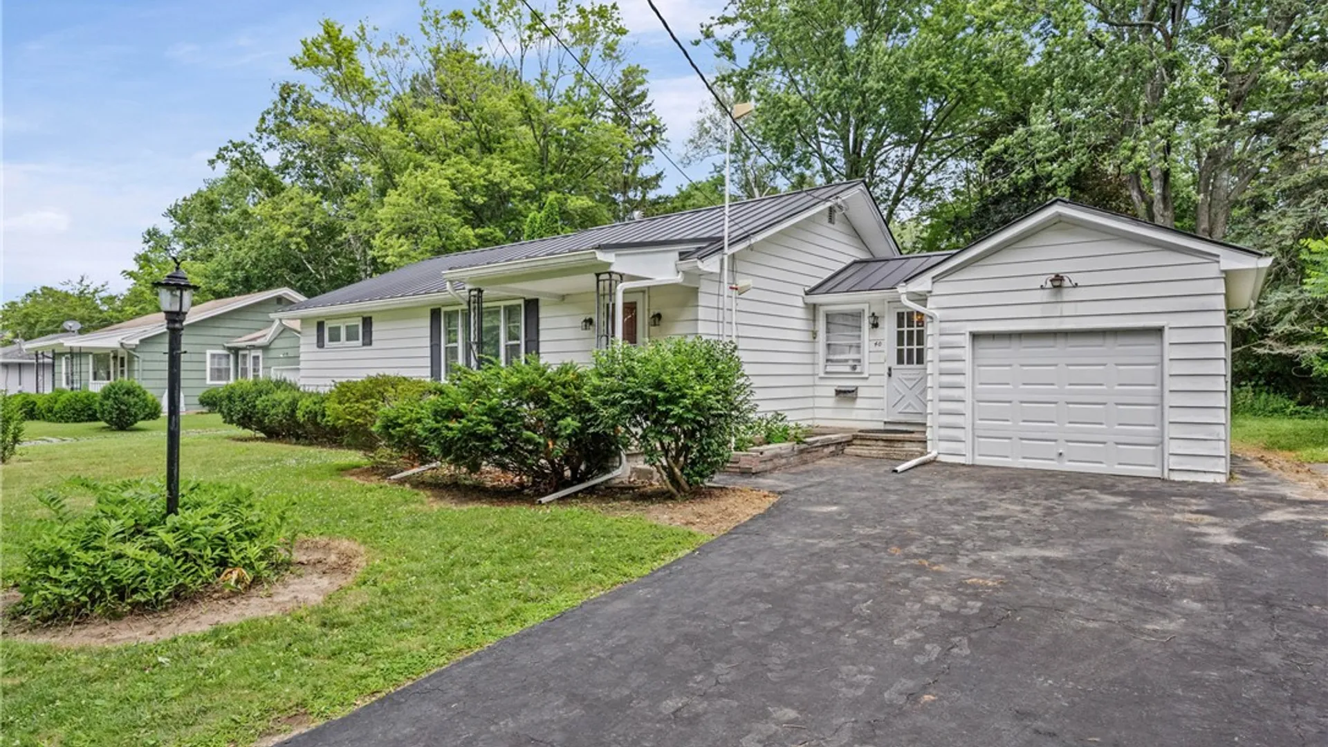 Property at 40 Ramblewood Drive, Chili, NY 14514 2