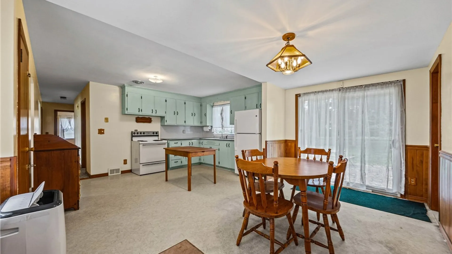 Property at 40 Ramblewood Drive, Chili, NY 14514 10