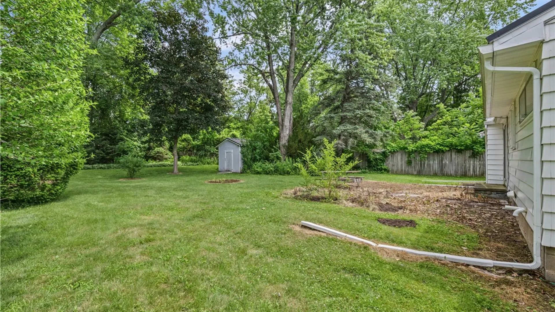 Property at 40 Ramblewood Drive, Chili, NY 14514 21