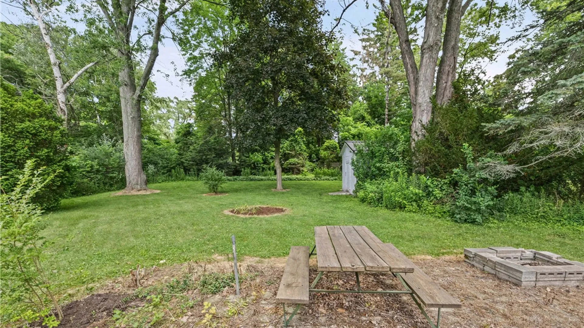 Property at 40 Ramblewood Drive, Chili, NY 14514 23