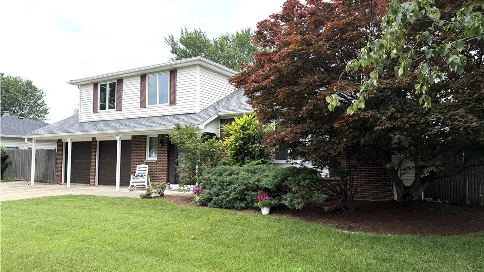 Property at 30 Woodview St Street, Lancaster, NY 14043 4
