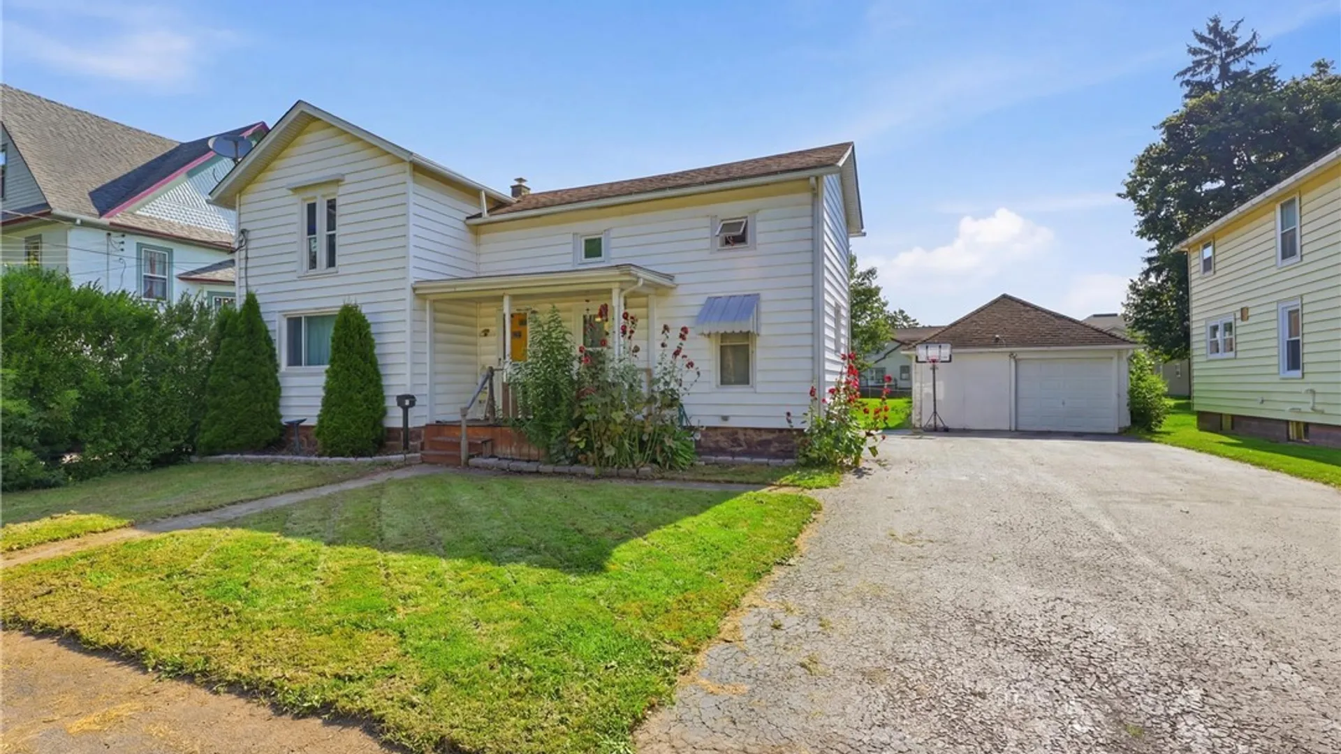 Property at 4 Robertson Street, Royalton, NY 14105 2