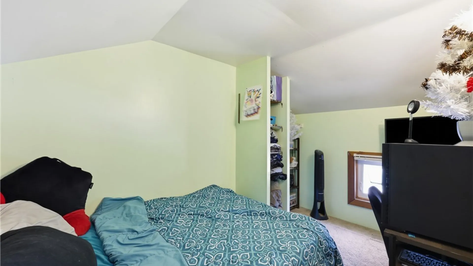 Property at 4 Robertson Street, Royalton, NY 14105 22