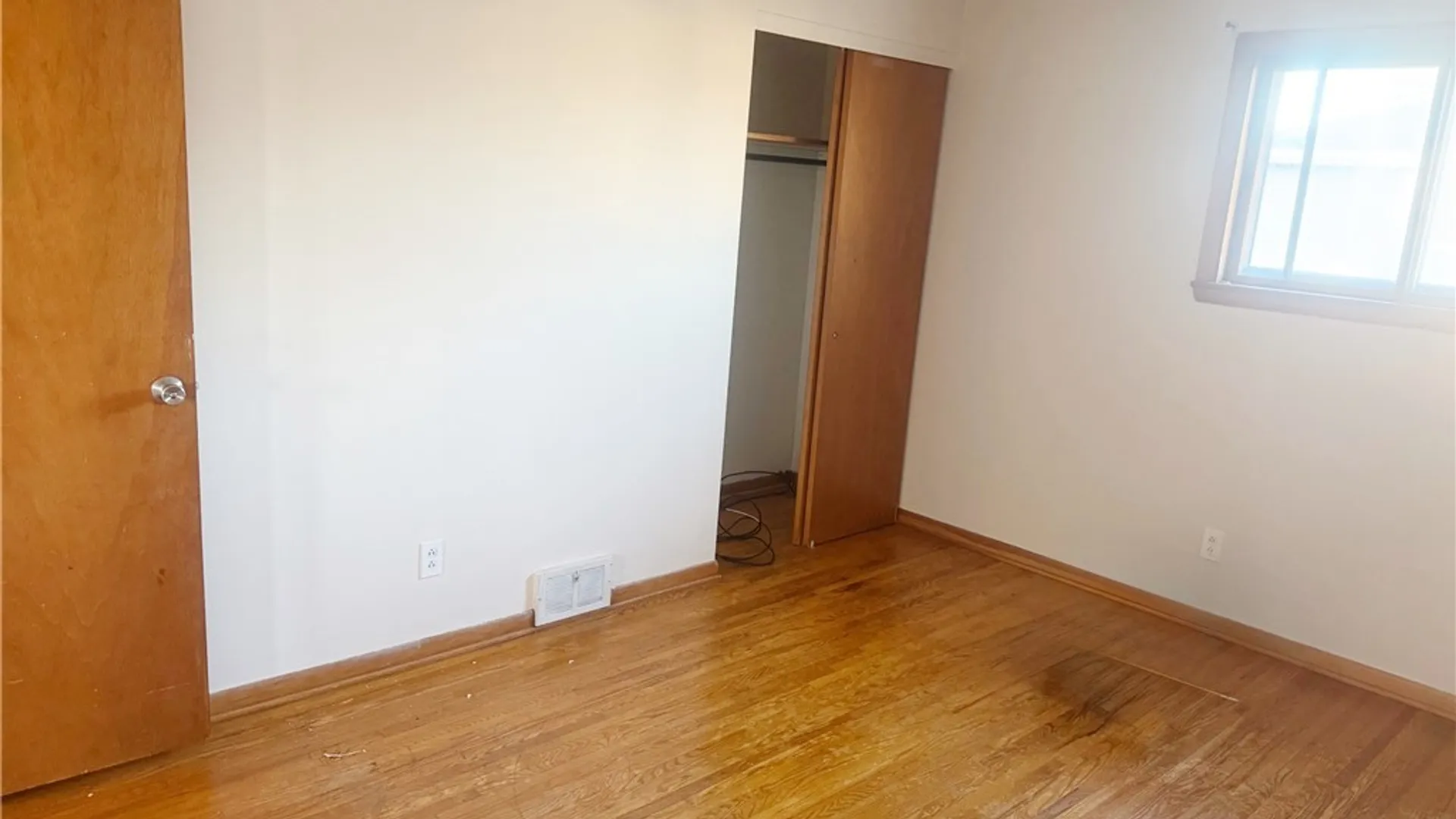 Property at 175 Vern Lane, Cheektowaga, NY 14227 6