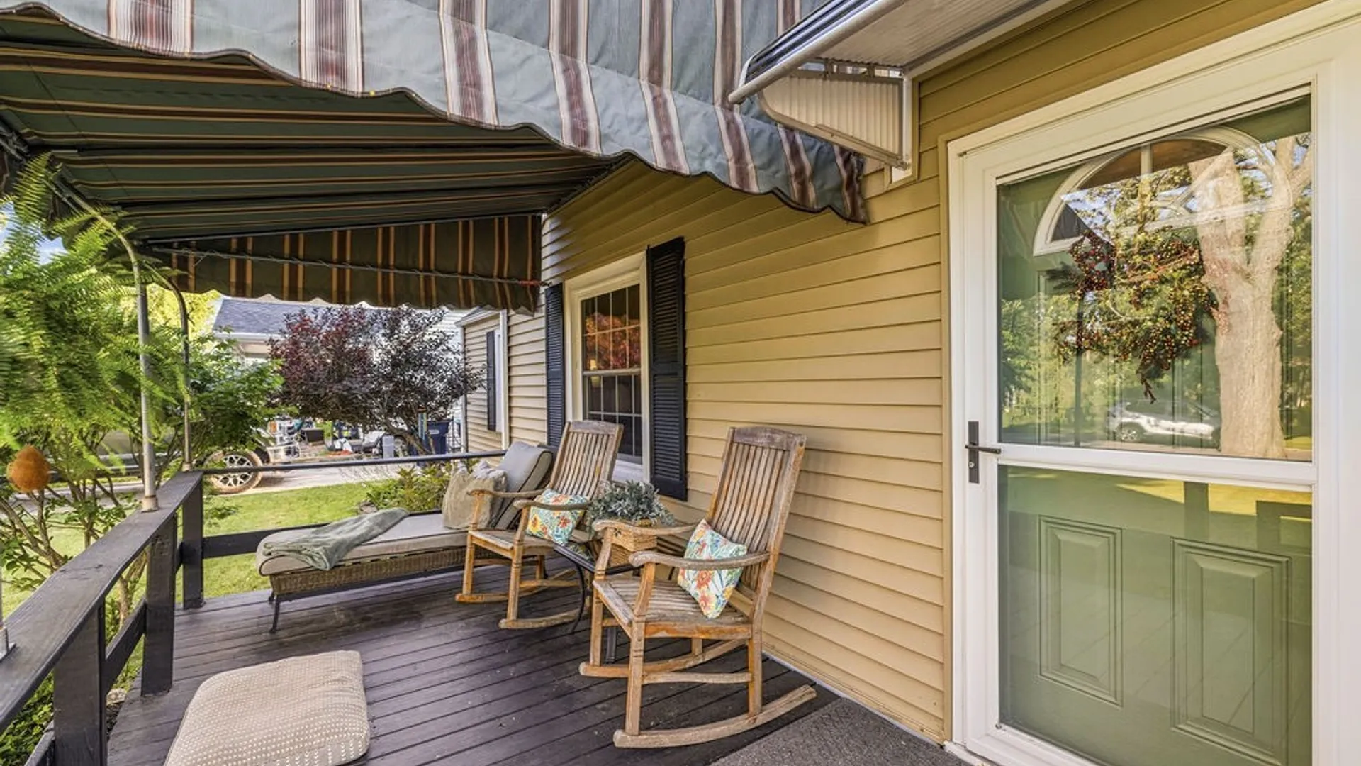Property at 1278 E Park Road, Grand Island, NY 14072 4