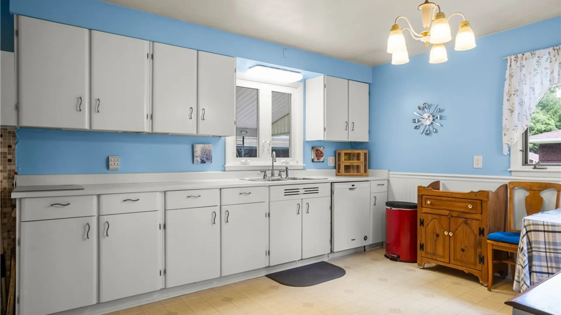 Property at 5175 Sunset Terrace, Batavia, NY 14020 7