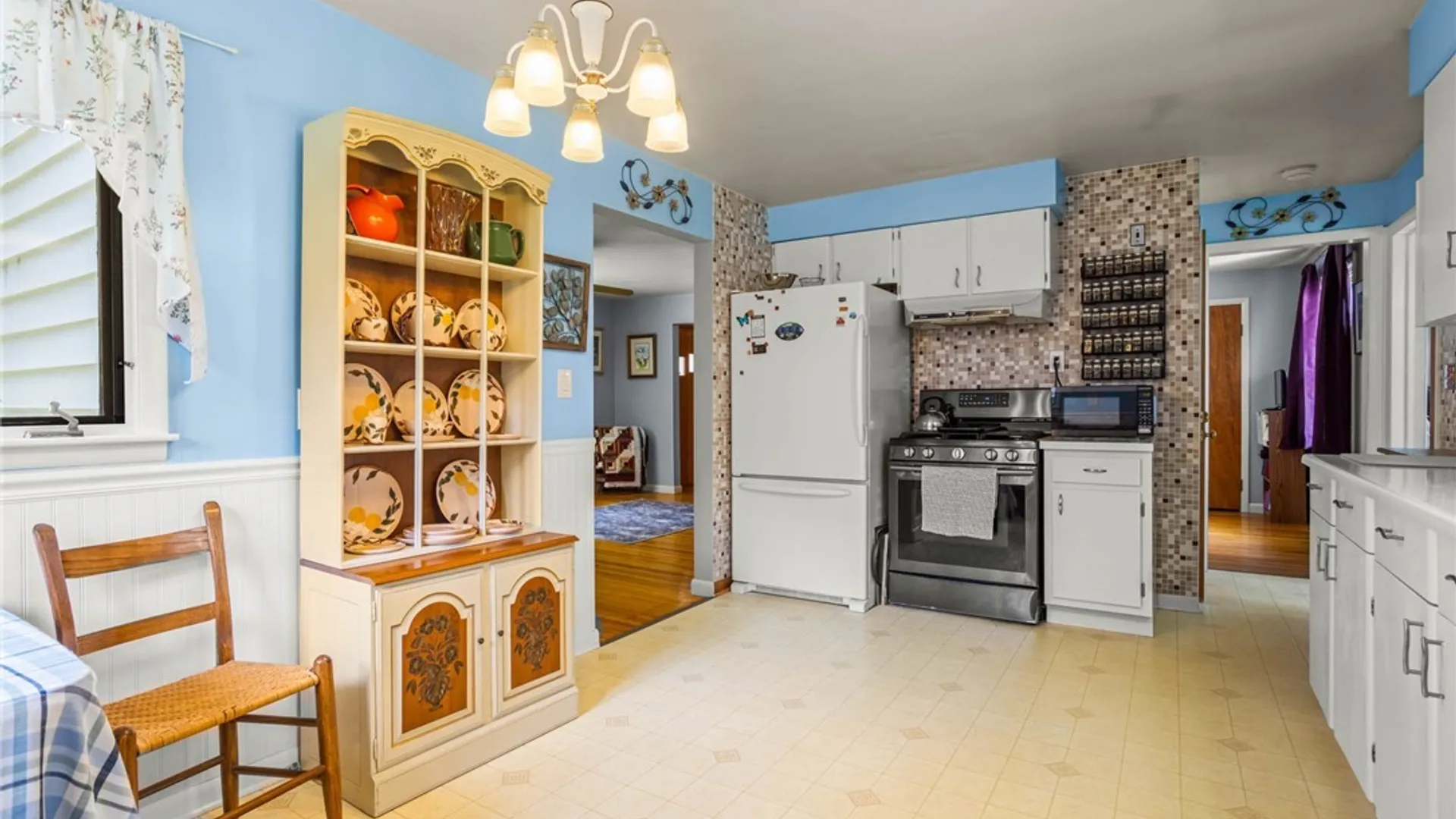 Property at 5175 Sunset Terrace, Batavia, NY 14020 9