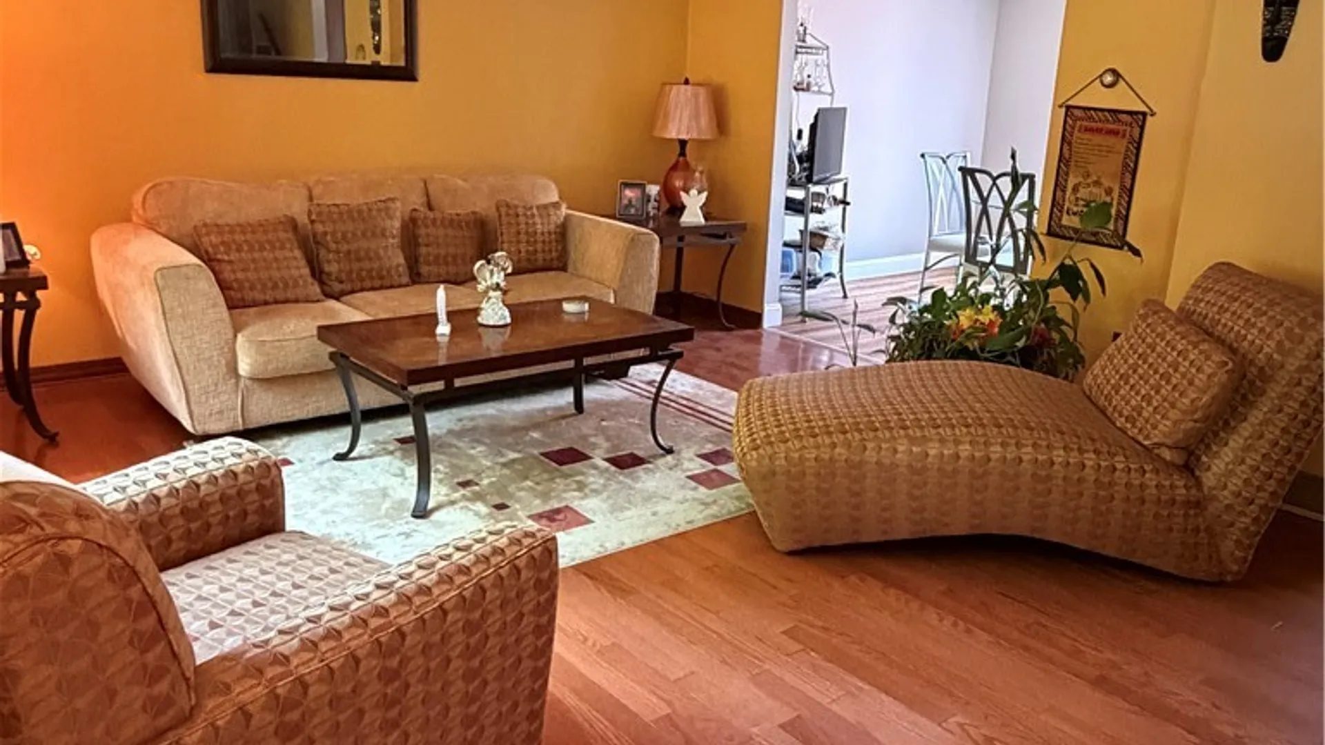 Property at 32 Debran Drive, Henrietta, NY 14467 2