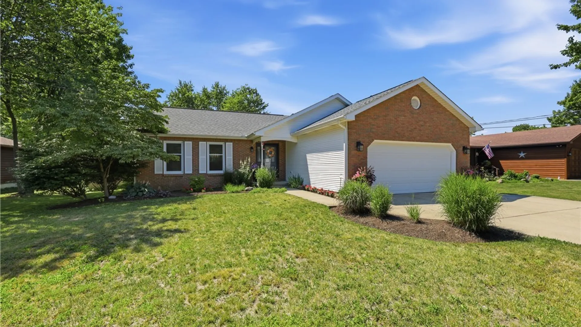 Property at 6370 Versailles Road, Hamburg, NY 14085 2