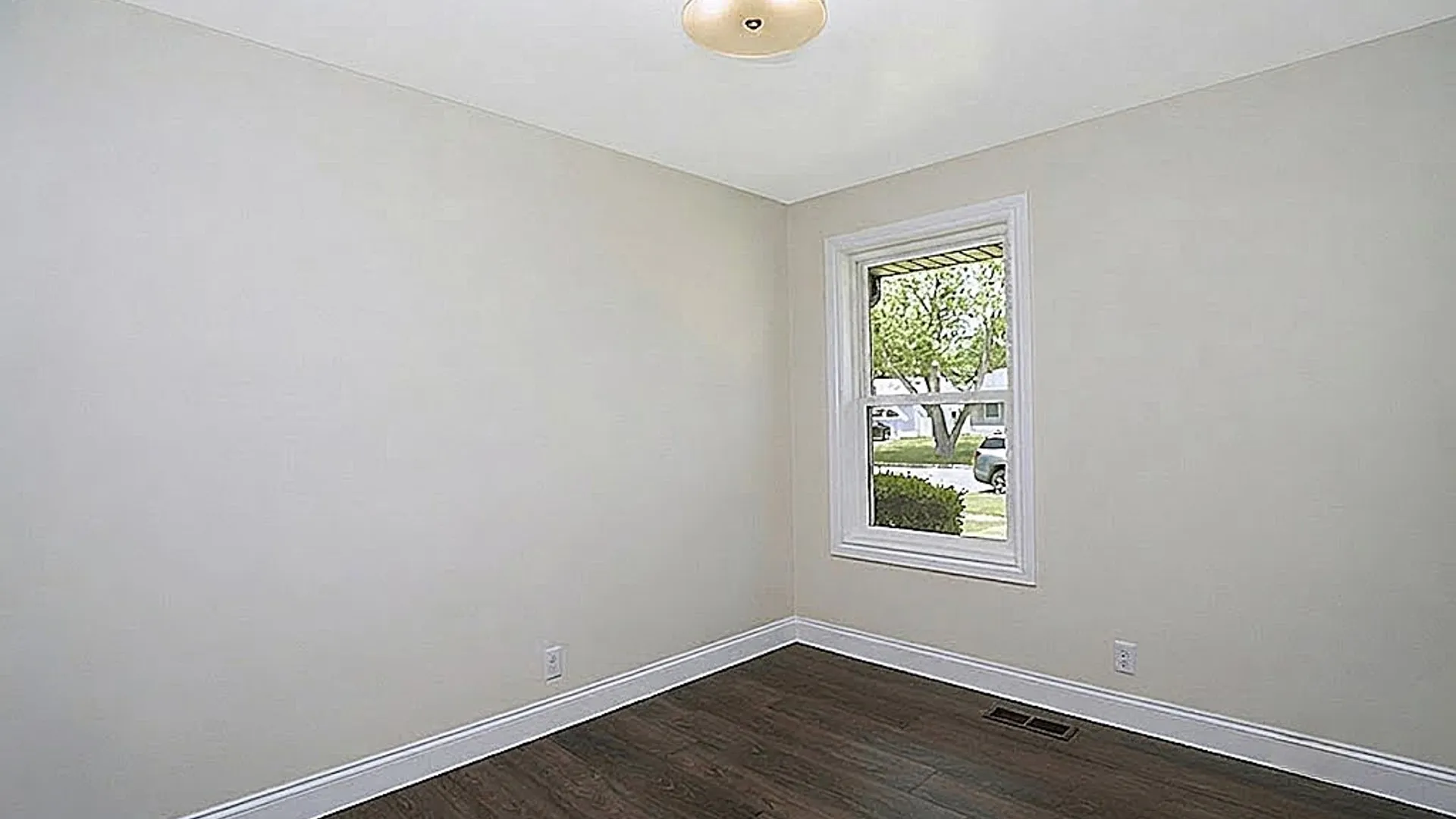 Property at 1733 Leah Drive, North Tonawanda, NY 14120 17
