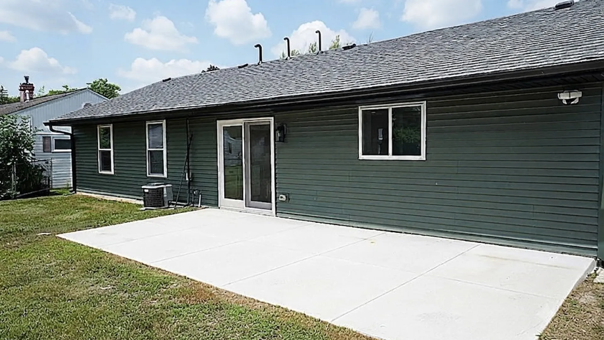 Property at 1733 Leah Drive, North Tonawanda, NY 14120 24