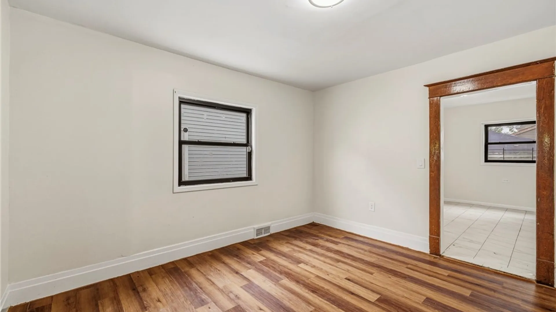 Property at 258 Newburgh Avenue, Buffalo, NY 14215 10