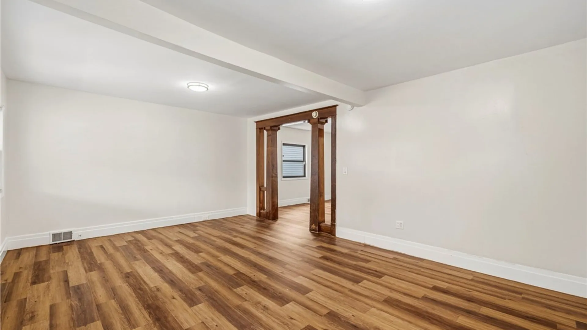 Property at 258 Newburgh Avenue, Buffalo, NY 14215 6