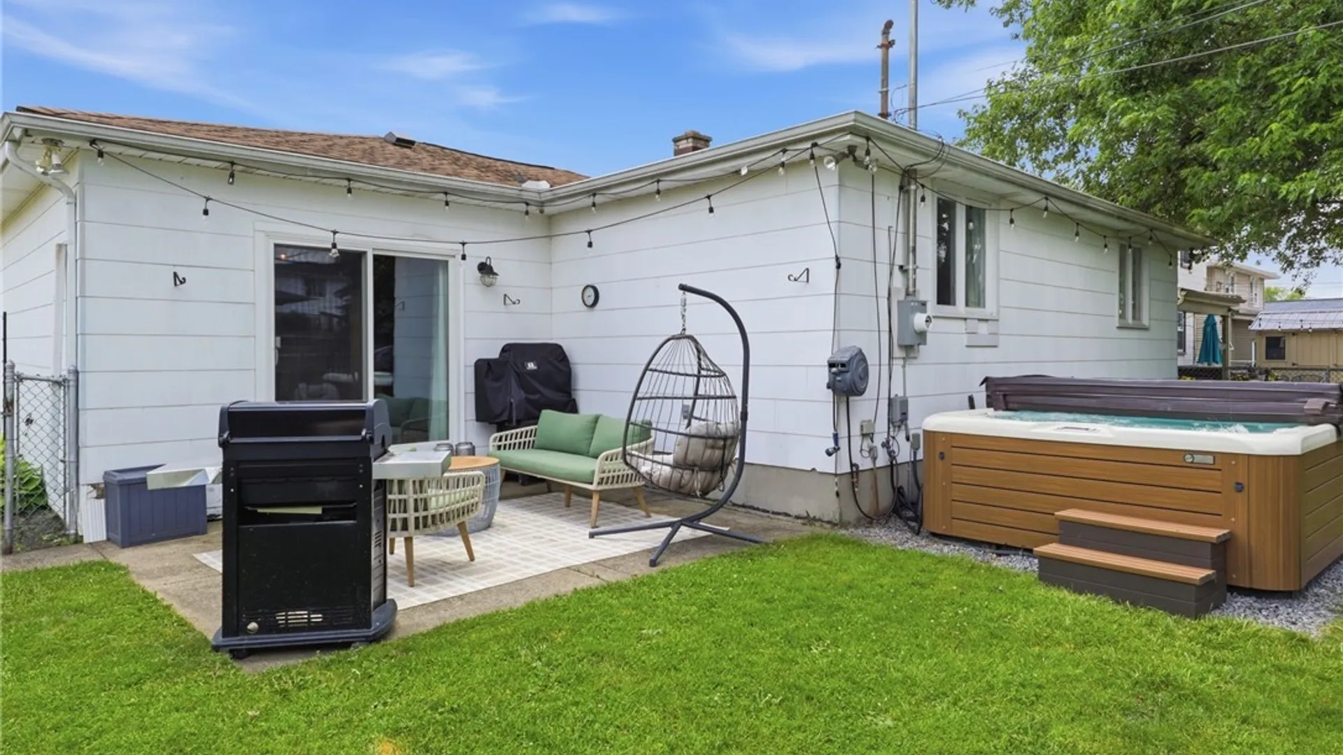 Property at 256 Claudette Court, Cheektowaga, NY 14043 35