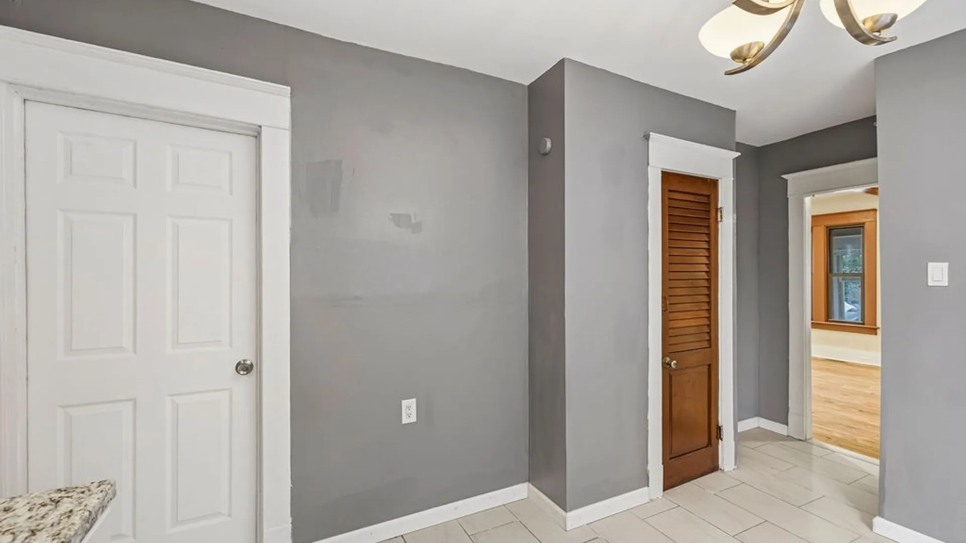 Property at 56 Elmer Avenue, Buffalo, NY 14215 15