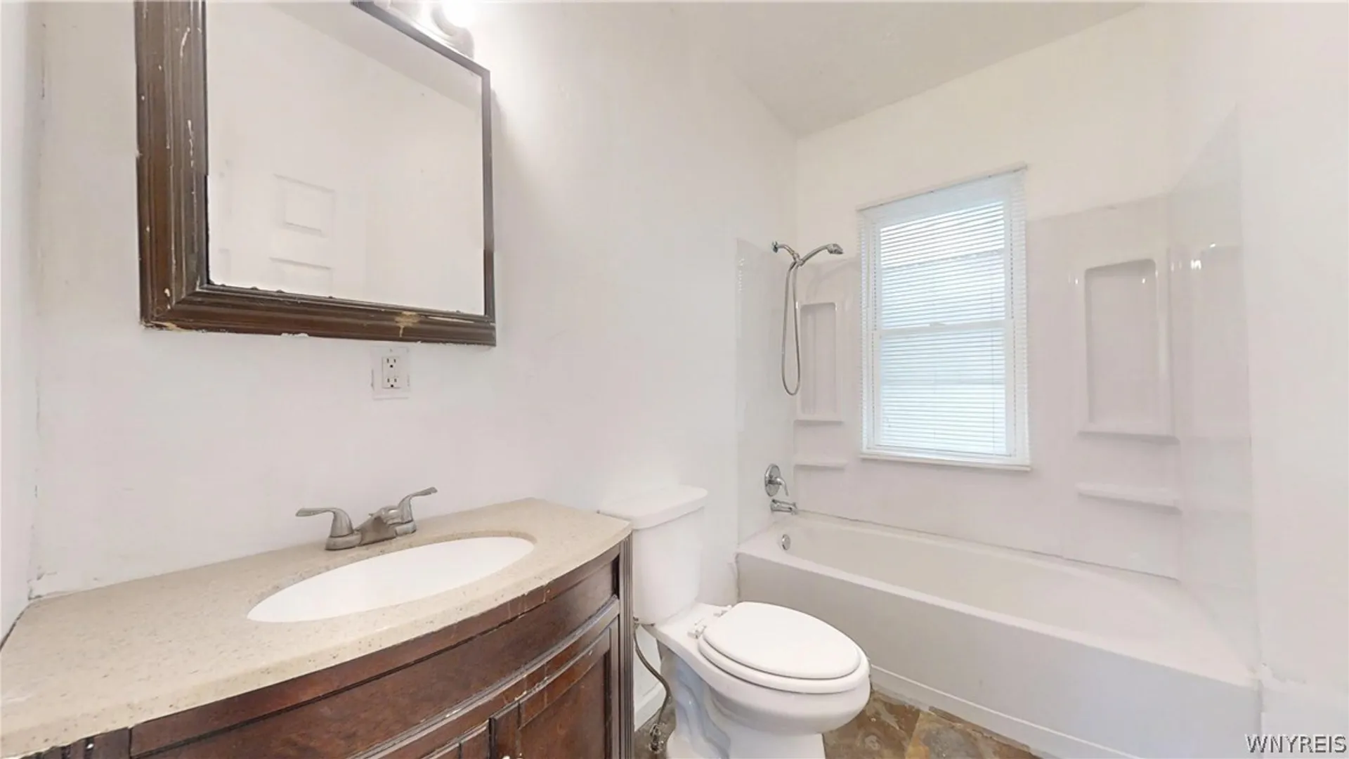 Property at 445 Northampton Street, Buffalo, NY 14432 15