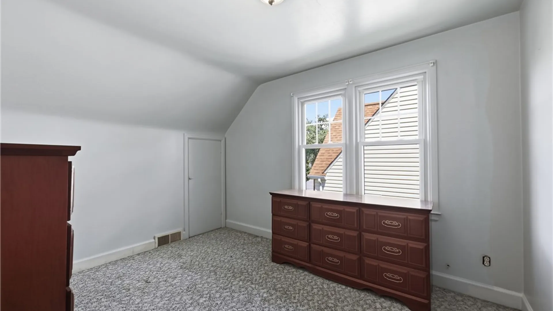 Property at 47 Linden Avenue, Tonawanda, NY 14217 16