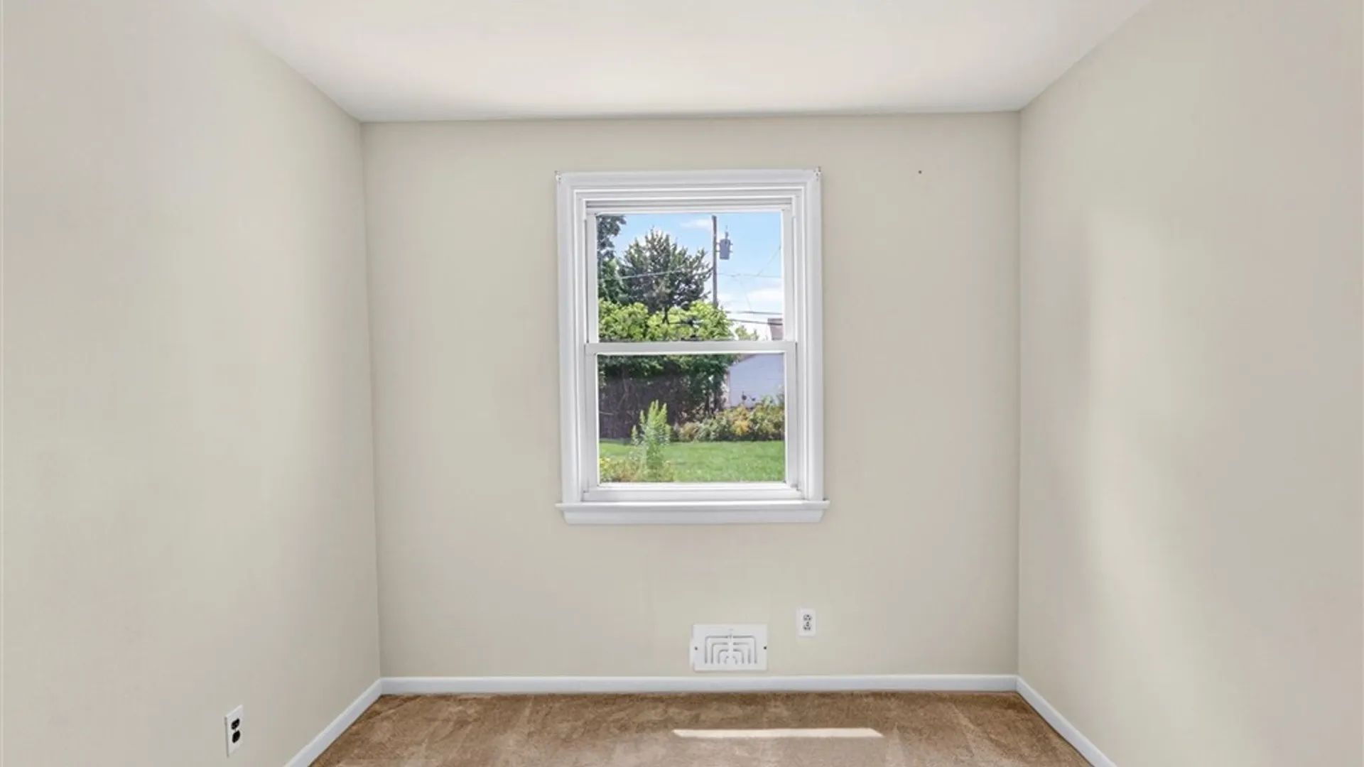 Property at 103 Laura Drive, Greece, NY 14626 18