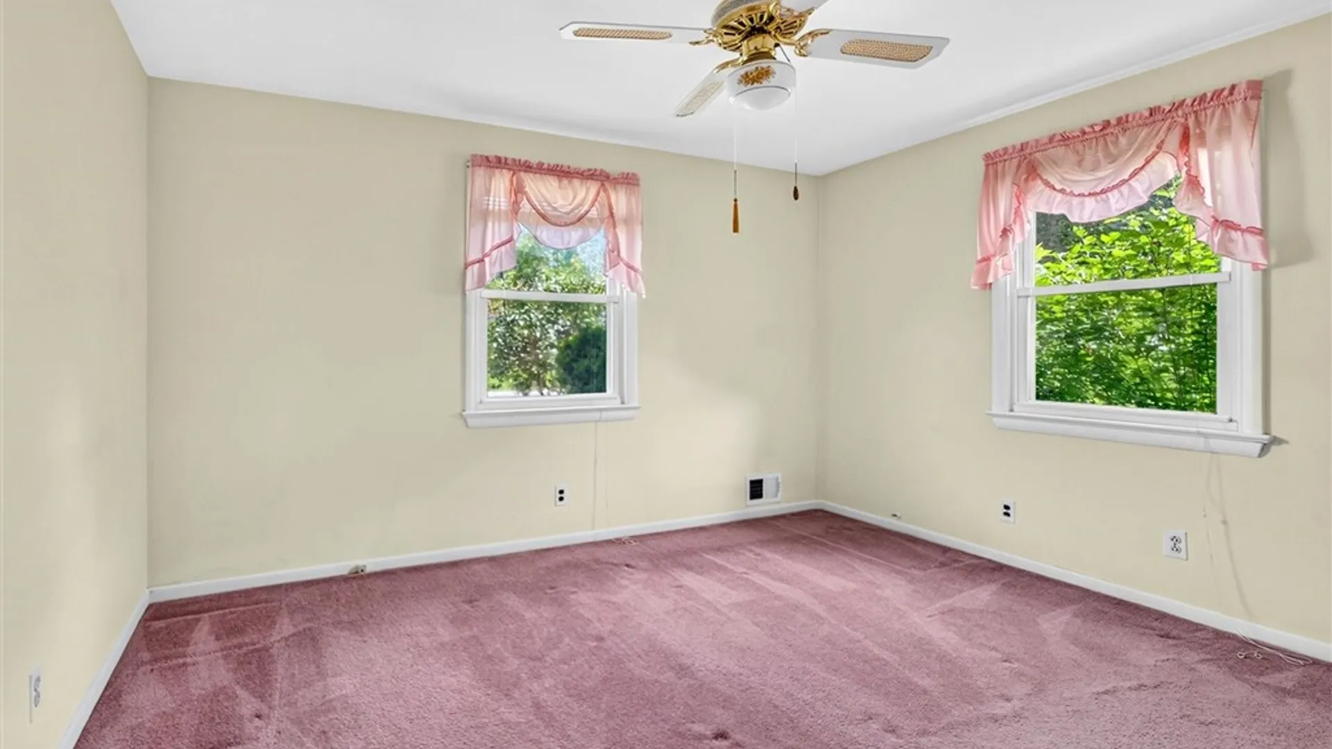 Property at 103 Laura Drive, Greece, NY 14626 26