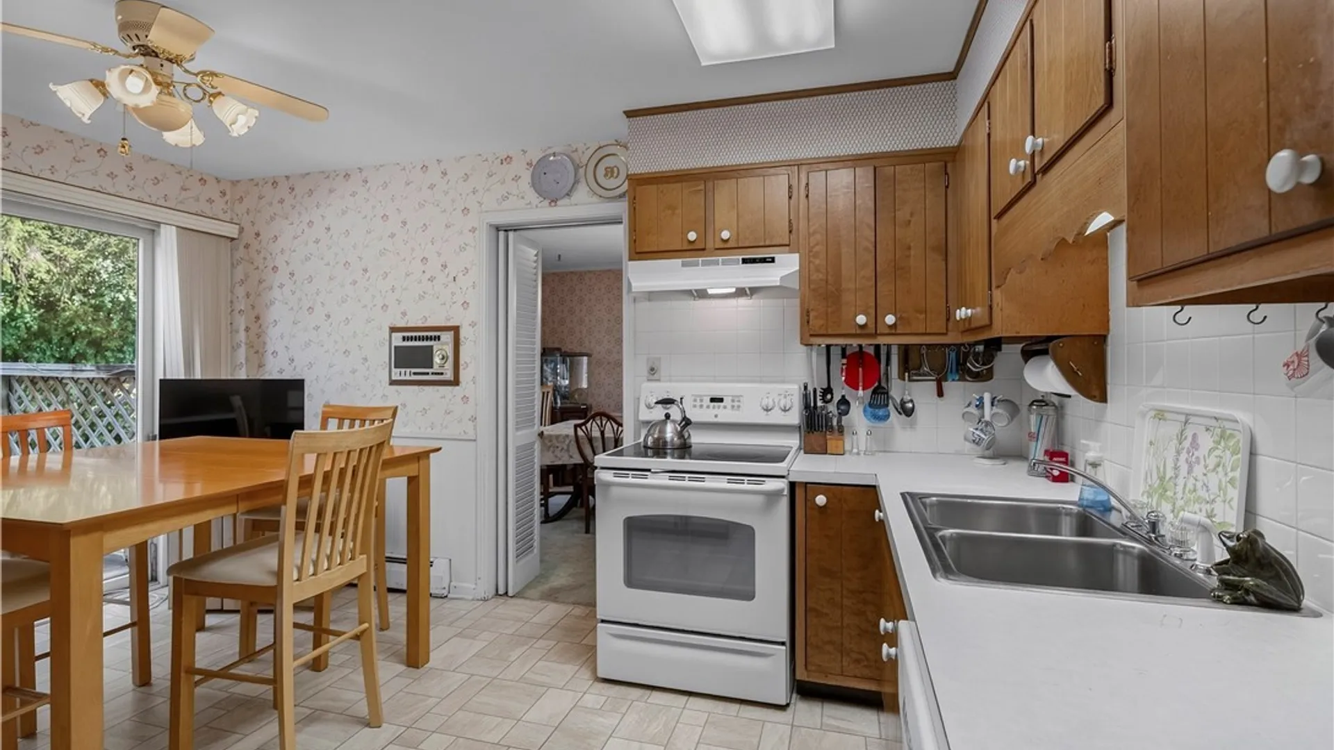 Property at 65 Woodberry Road, New Hartford, NY 13413 21