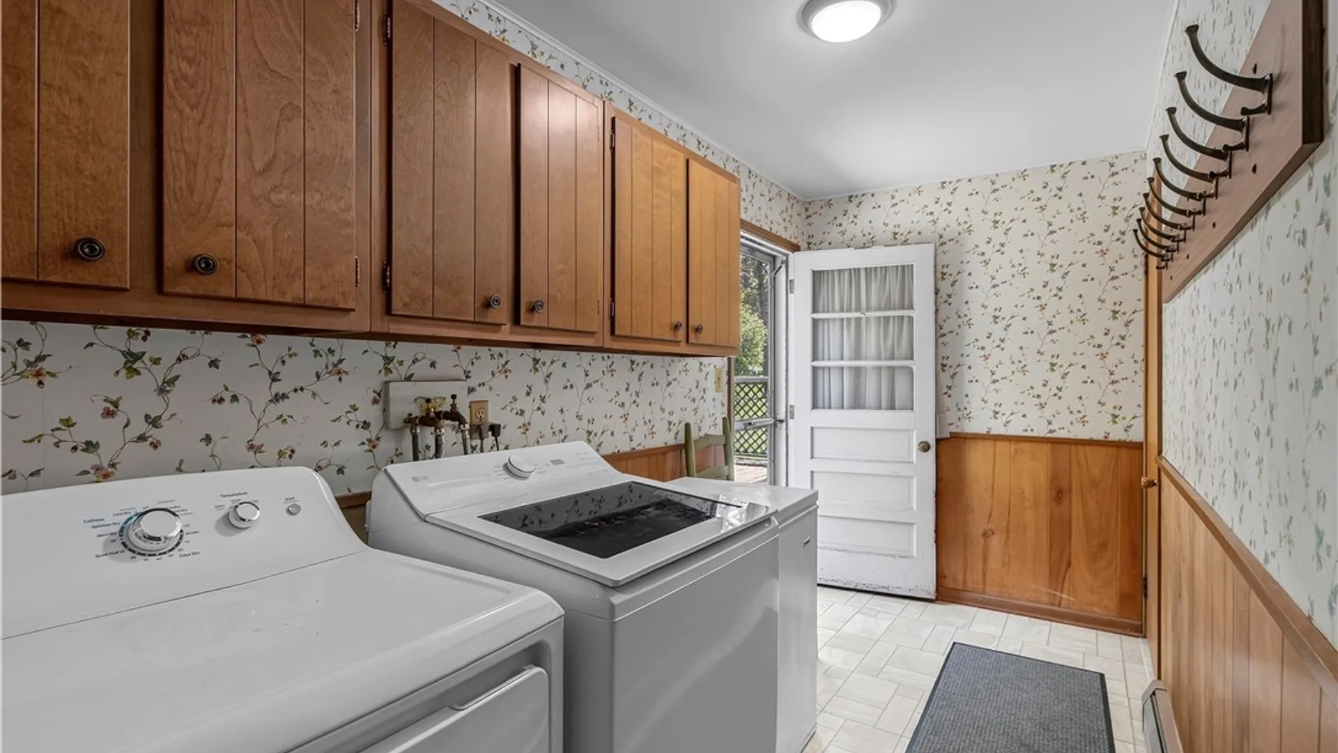 Property at 65 Woodberry Road, New Hartford, NY 13413 27