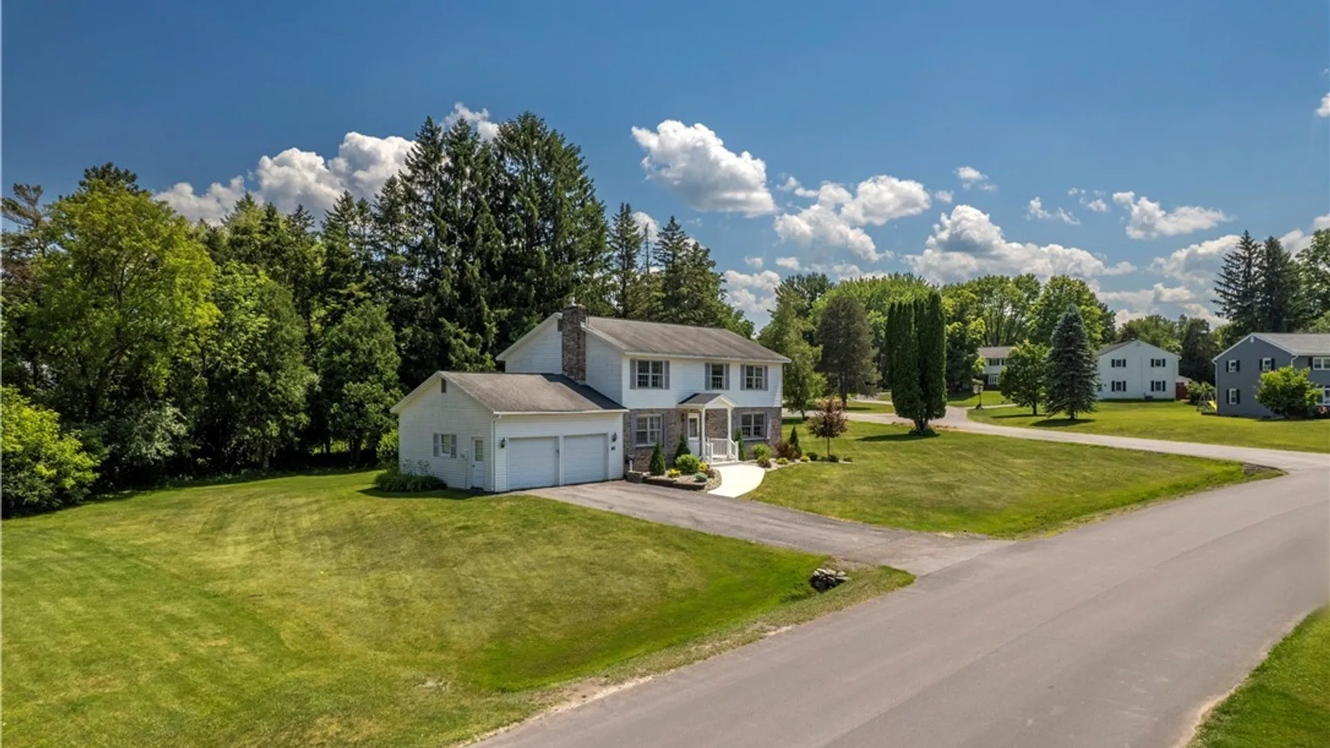 Property at 65 Woodberry Road, New Hartford, NY 13413 5
