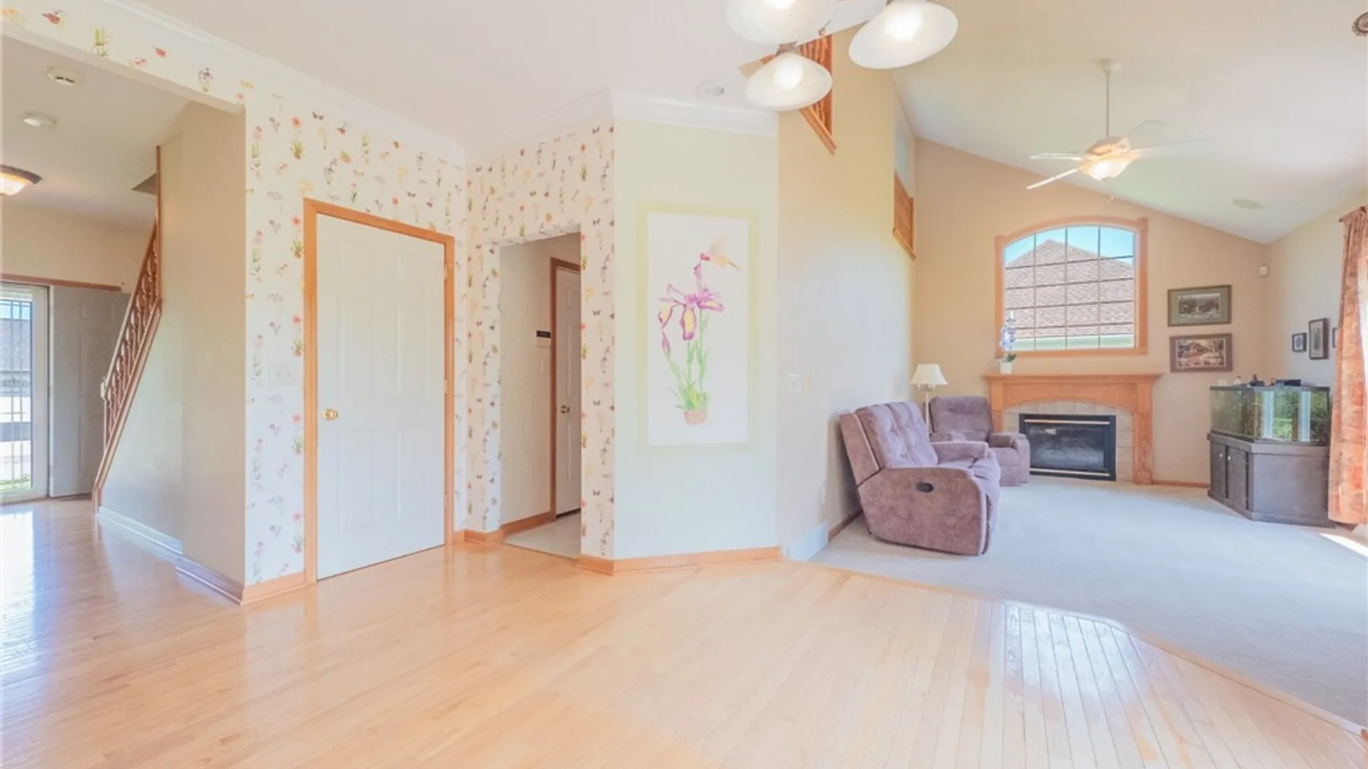 Property at 8 Sunset Creek Drive, West Seneca, NY 14224 11