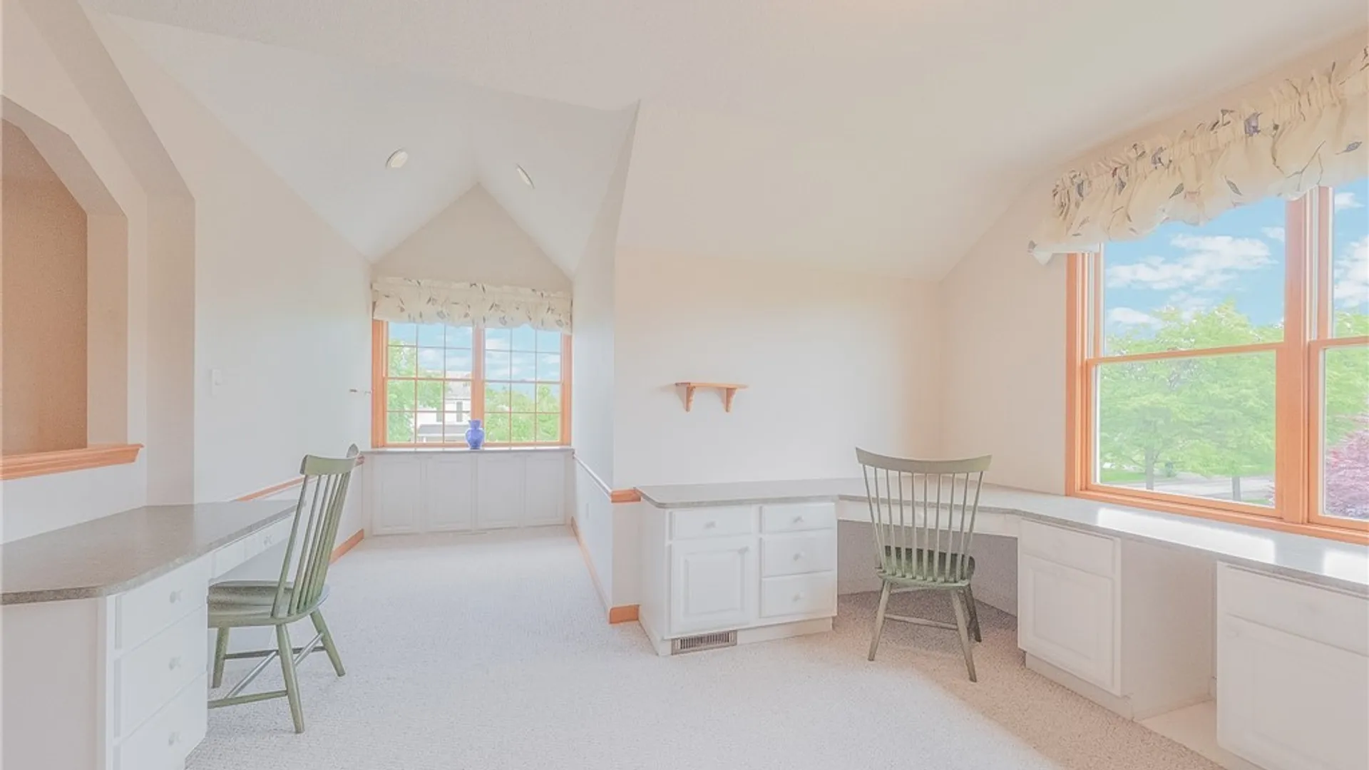 Property at 8 Sunset Creek Drive, West Seneca, NY 14224 18