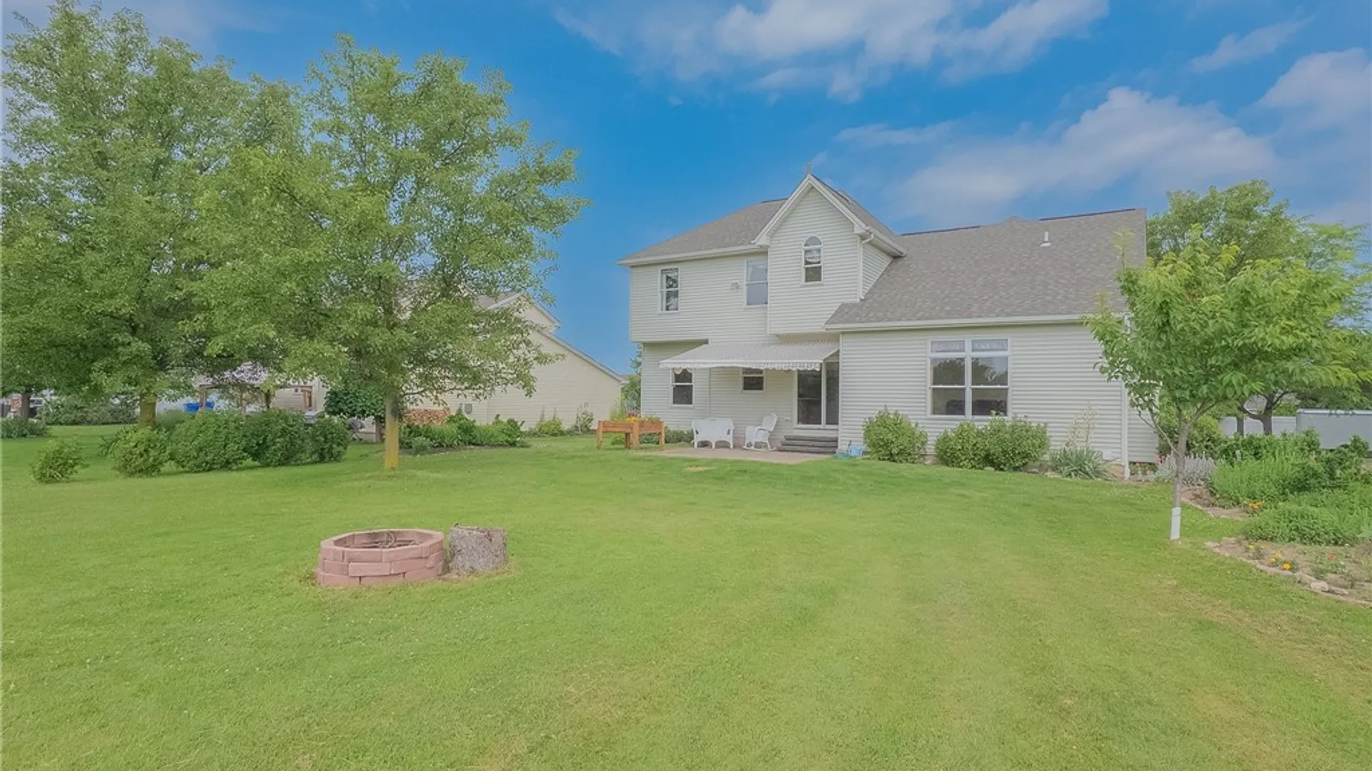 Property at 8 Sunset Creek Drive, West Seneca, NY 14224 25