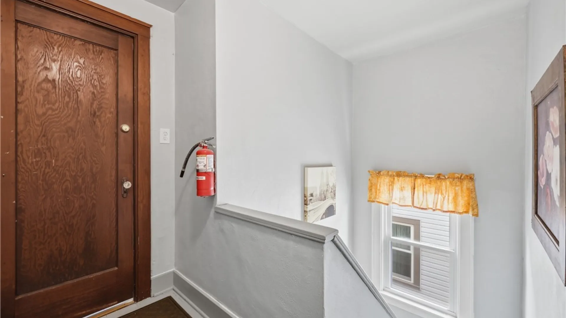 Property at 218 Sanders Road, Buffalo, NY 14216 17