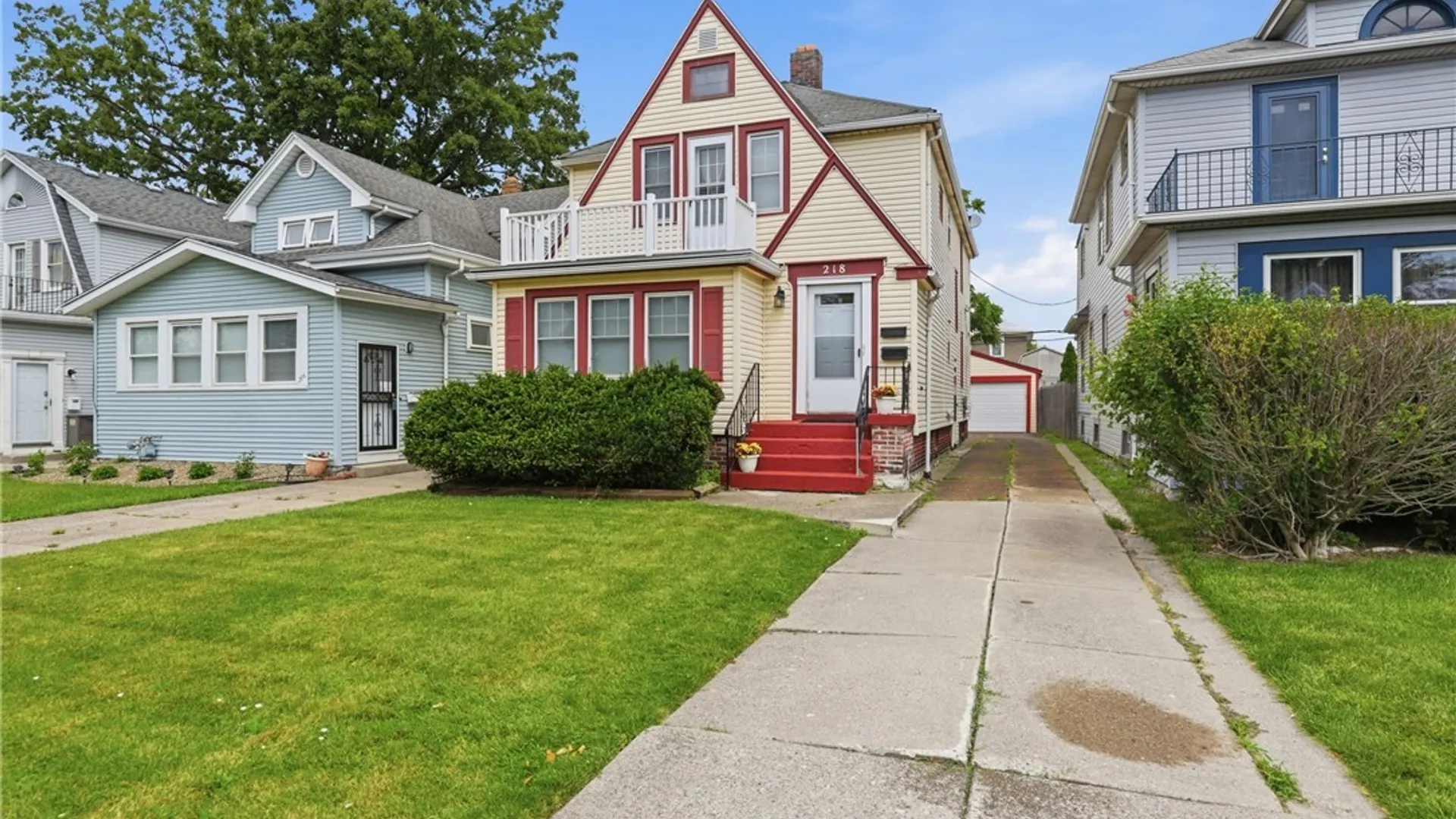 Property at 218 Sanders Road, Buffalo, NY 14216 2
