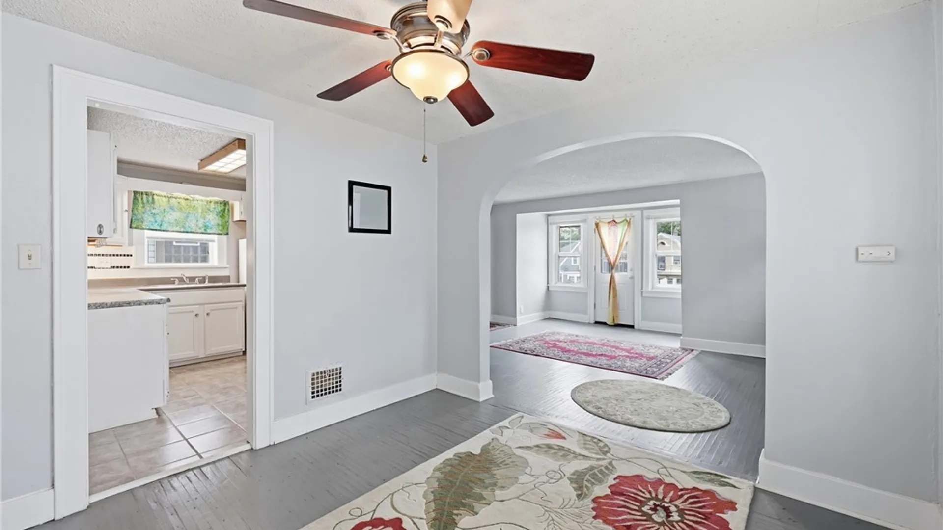 Property at 218 Sanders Road, Buffalo, NY 14216 22