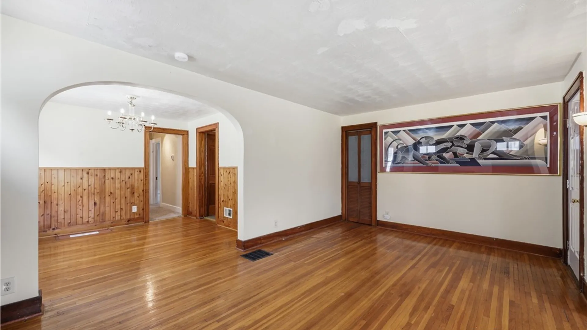 Property at 218 Sanders Road, Buffalo, NY 14216 7