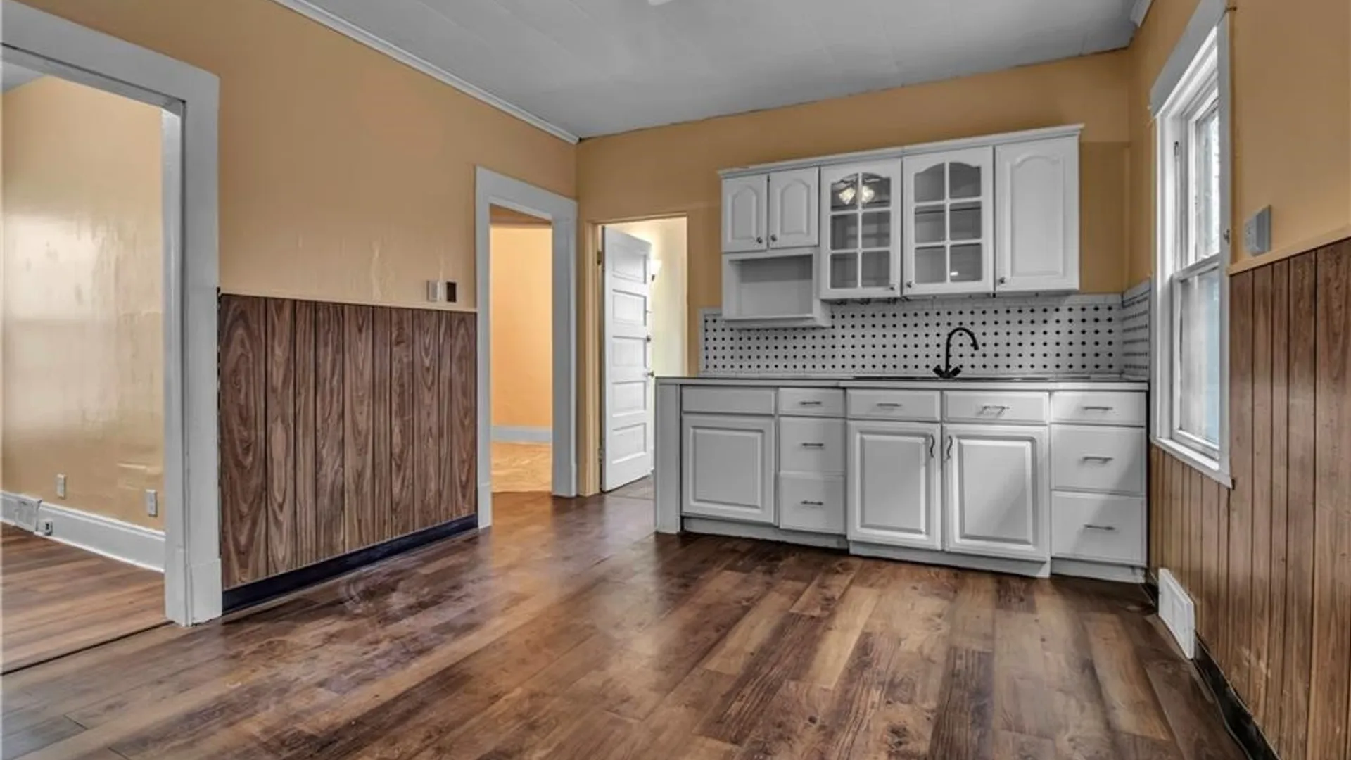 Property at 72 Remoleno Street, Buffalo, NY 14220 16