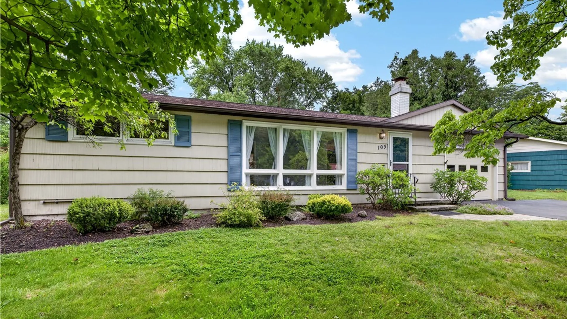 Property at 105 Cashin Drive, Manlius, NY 13066 2