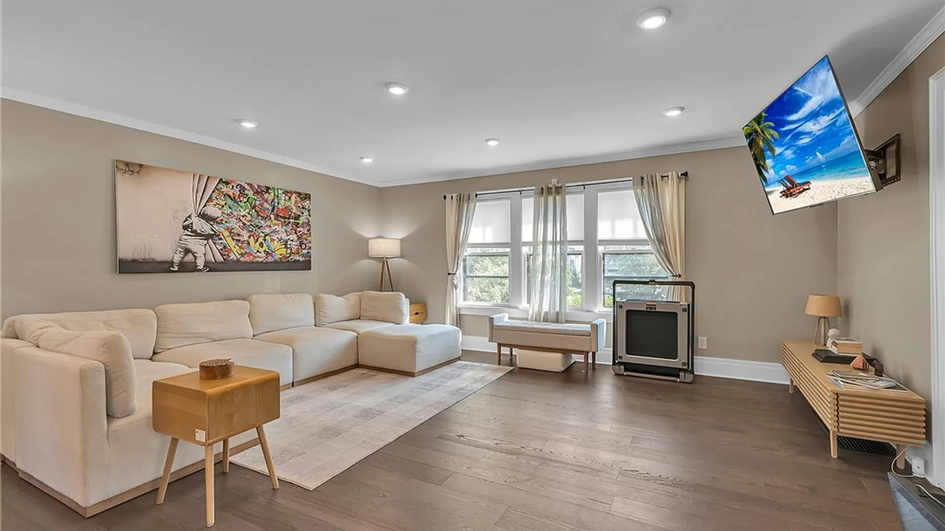 Property at 70 Radcliffe Road, Buffalo, NY 14214 16