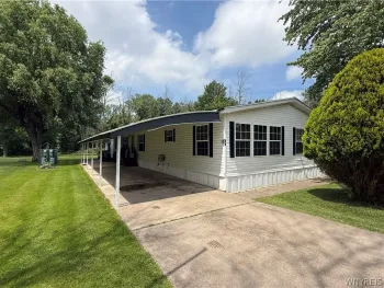 35 Beechwood, Gaines, NY 14411