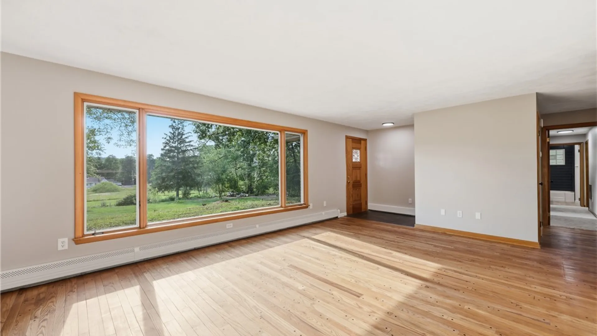 Property at 8117 State Road, Boston, NY 14075 13