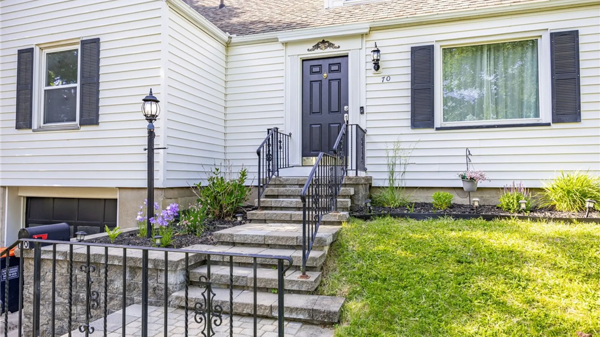 Property at 70 Highwood Road, Irondequoit, NY 14609 4