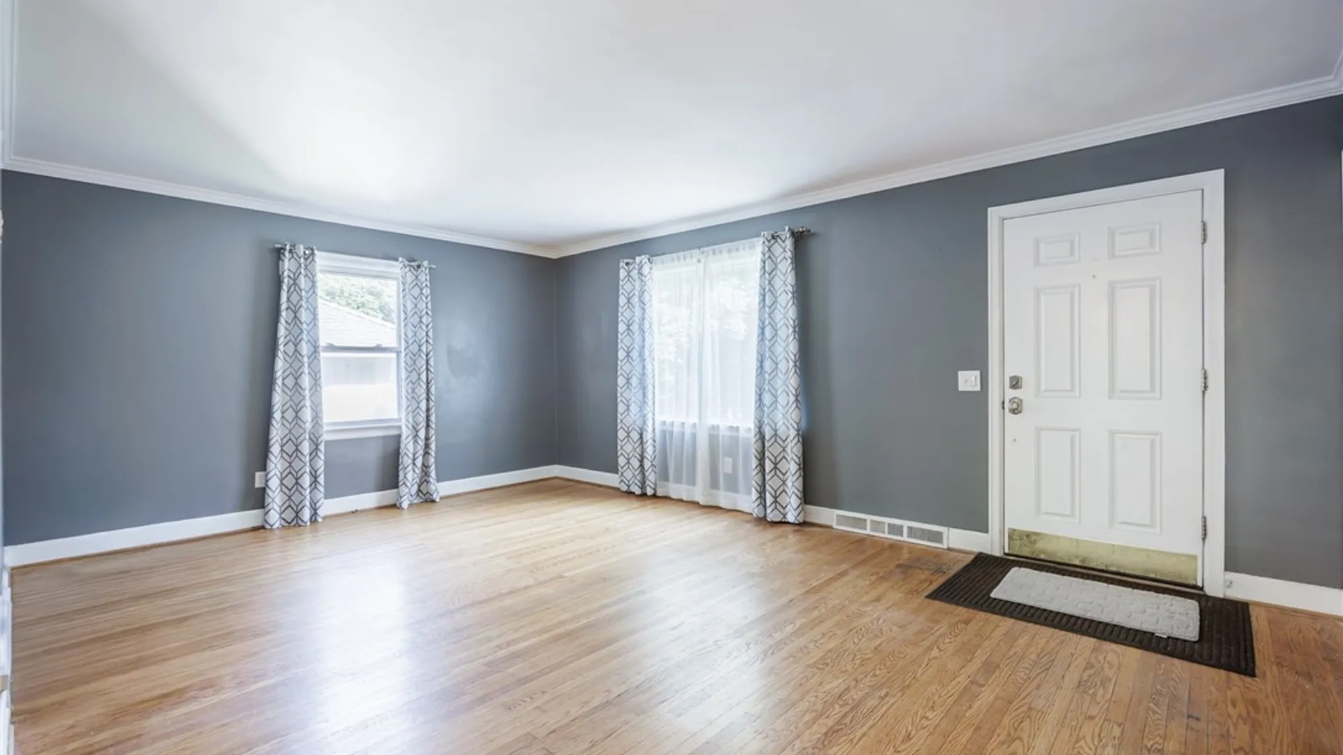 Property at 70 Highwood Road, Irondequoit, NY 14609 6
