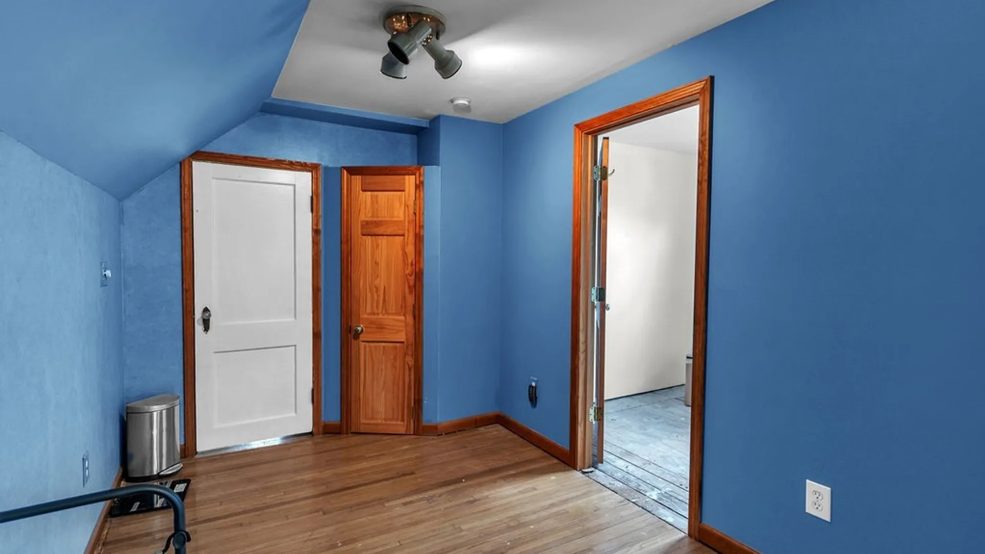 Property at 23 Cherry Lane, Cheektowaga, NY 14225 20