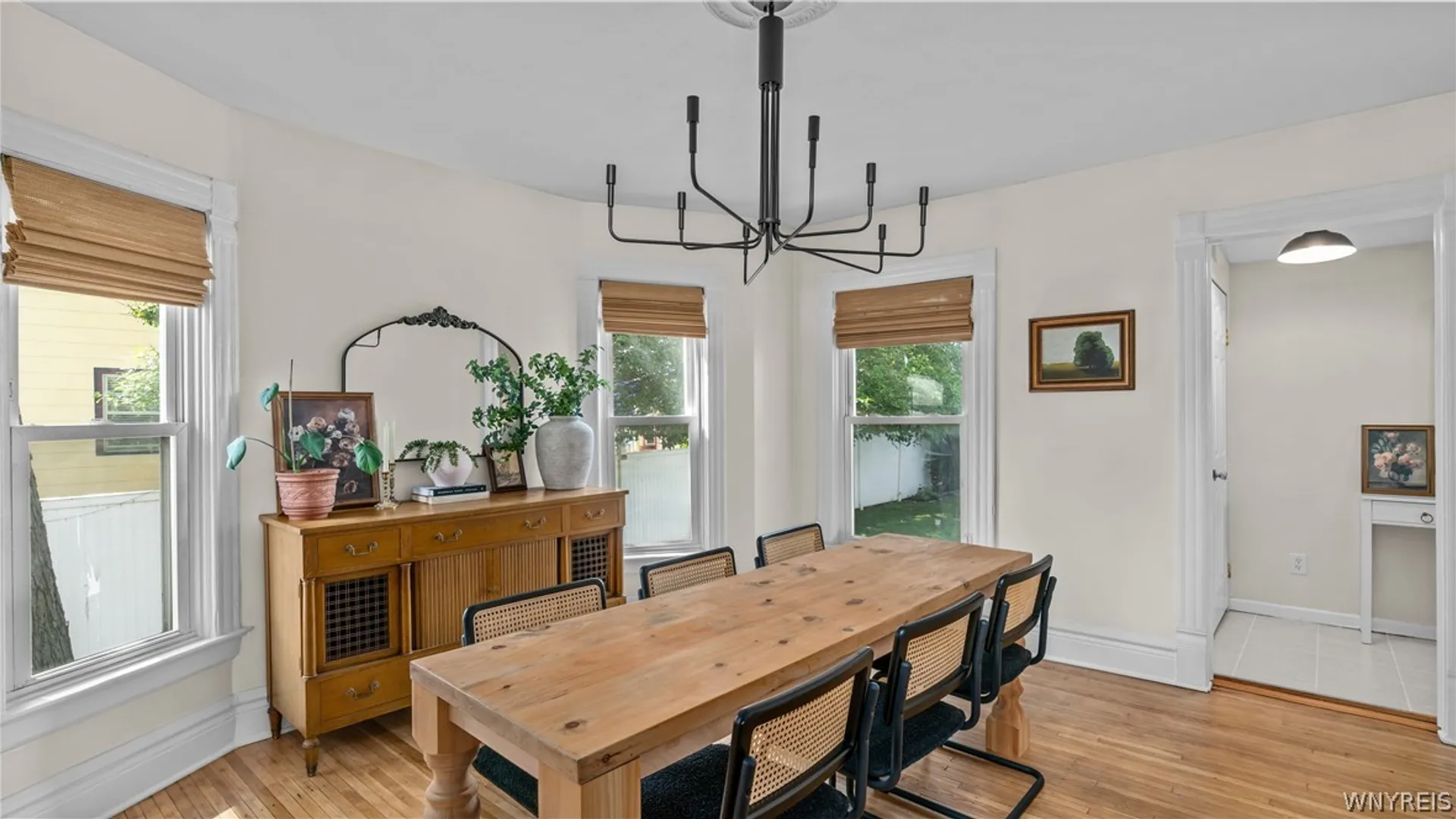 Property at 30 Villa Avenue, Buffalo, NY 14216 12