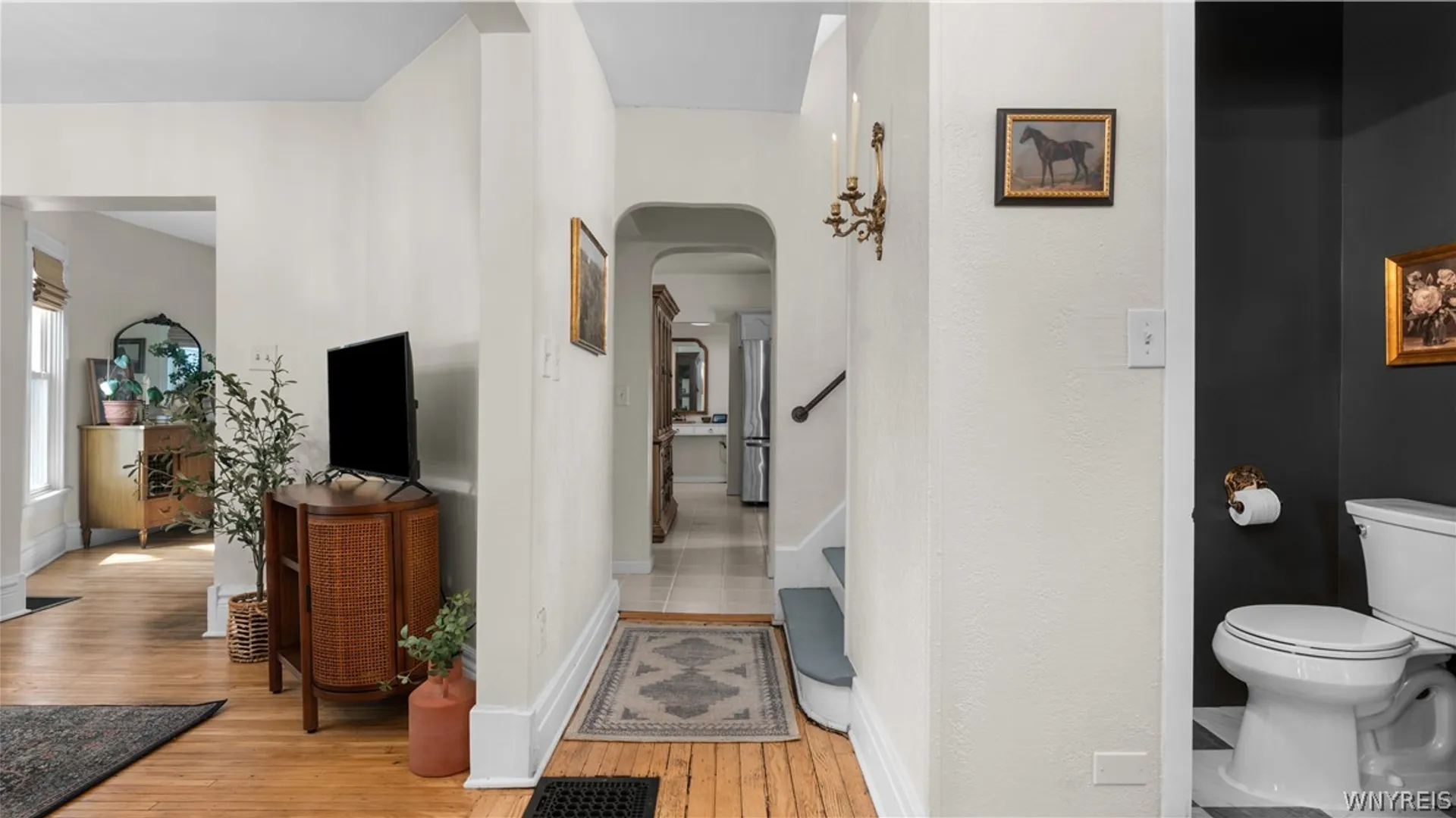 Property at 30 Villa Avenue, Buffalo, NY 14216 4