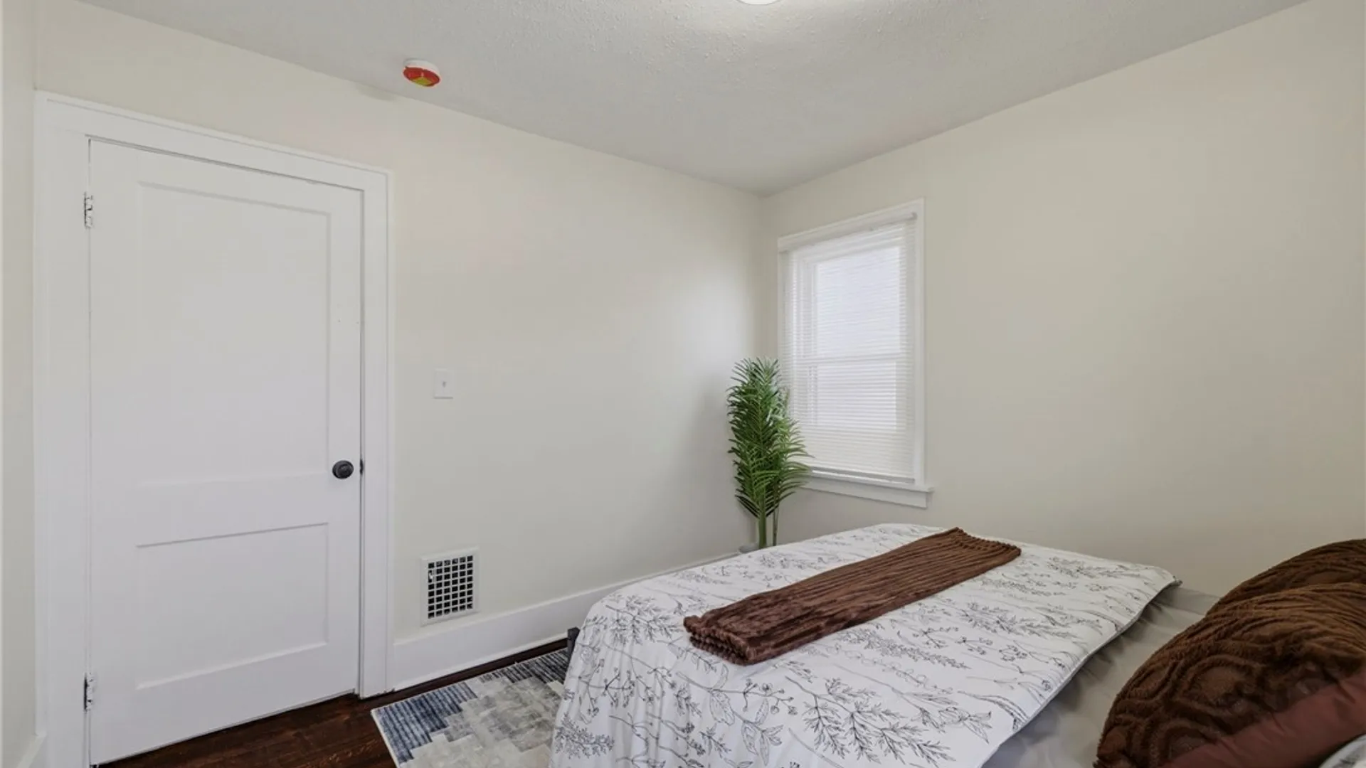 Property at 102 Rosedale Street, Buffalo, NY 14207 14