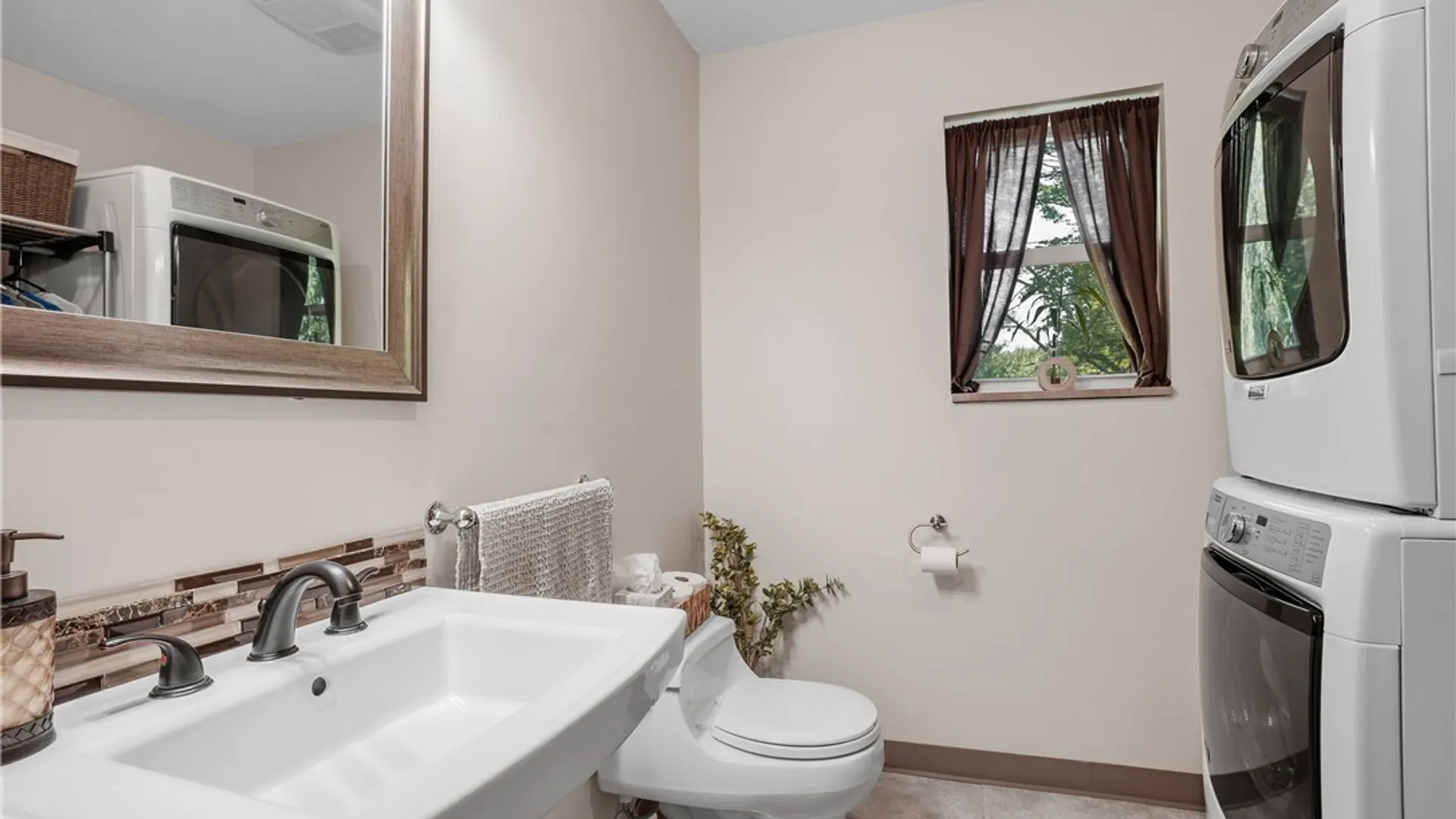 Property at 612 Adams Avenue, Evans, NY 14006 12