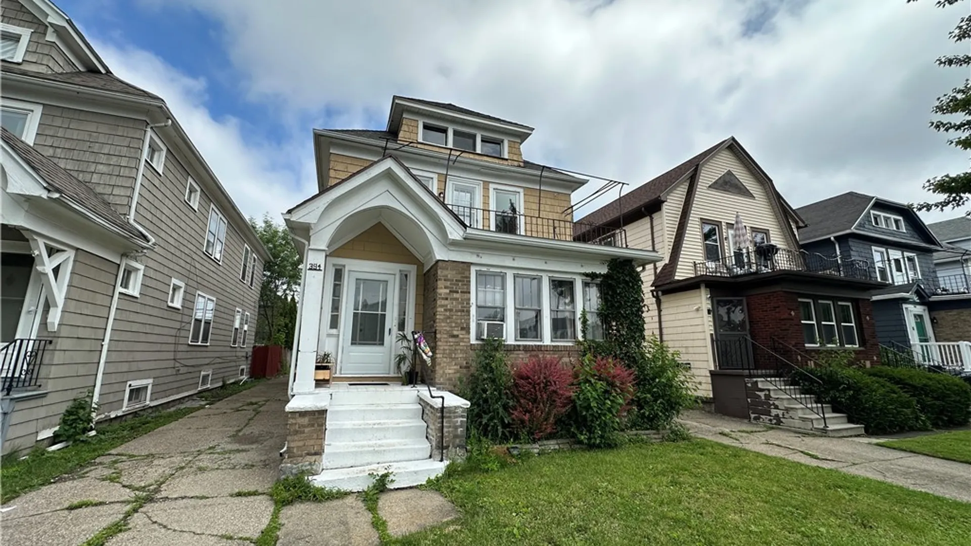 Property at 394 Taunton Place, Buffalo, NY 14216 2